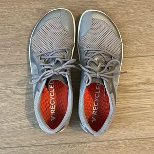 Vivobarefoot Womens 39